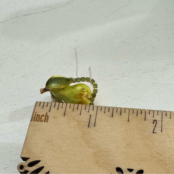 Gorgeous Vintage Vendome Uranium Crystal Rhinestones Clip On Pear Earrings - Picture 11 of 11